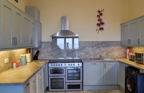 Tidenham Cottage | 2 bedroom accommodation in Stroat, near Chepstow