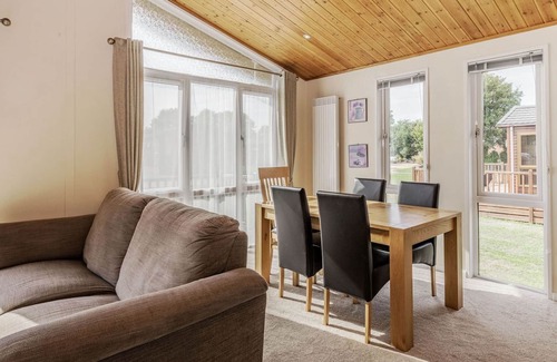 Yaxham Cabin | 2 bedroom accommodation in Yaxham, Dereham