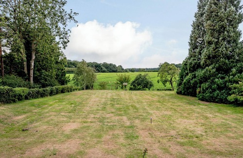 Irstead Cottage | 2 bedroom accommodation in Woodbastwick, near Norwich