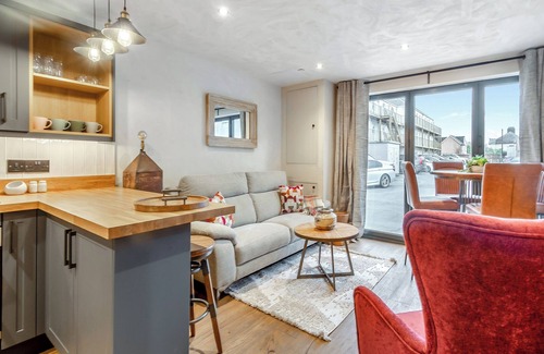 Narberth Apartment | 2 bedroom accommodation in Narbeth