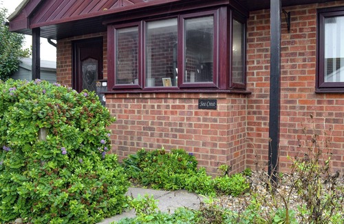 Walcott Cottage | 2 bedroom accommodation in Walcott, near Stalham