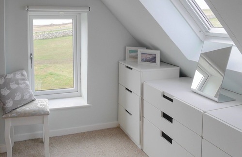 Southwell Cottage | 2 bedroom accommodation in Portland, near Weymouth