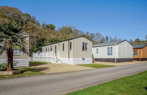 Saltash House | 2 bedroom accommodation in Notter Bridge, Saltash