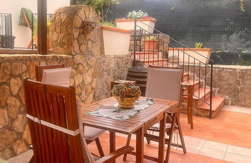 Porto Palo House | 2 bedroom accommodation in Menfi -AG-