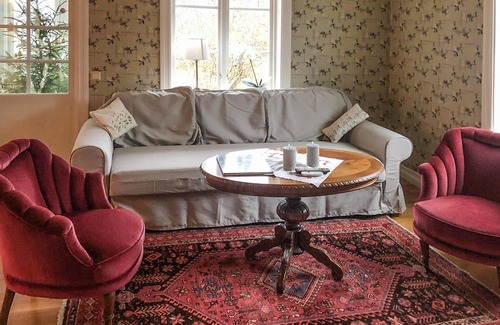 Växjö House | 2 bedroom accommodation in Älmeboda