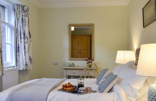 Alyth Cottage | 2 bedroom accommodation in Alyth