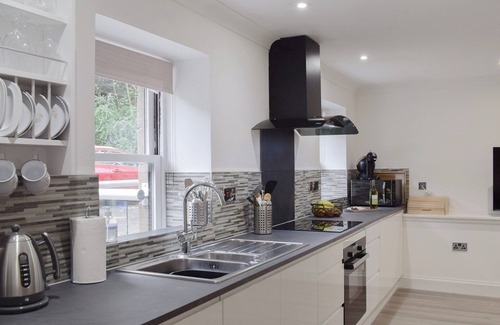 Cupar Cottage | 2 bedroom accommodation in Newburgh, near Cupar