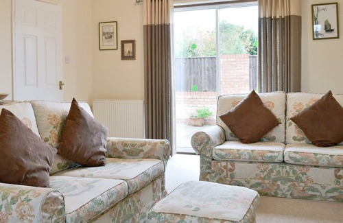 Evesham Cottage | 2 bedroom accommodation in Evesham