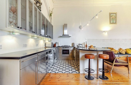 Frome Cottage | 2 bedroom accommodation in Frome
