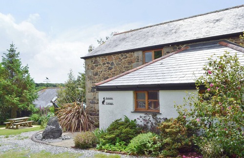 Helston Cottage | 2 bedroom accommodation in St Martin, near Helston
