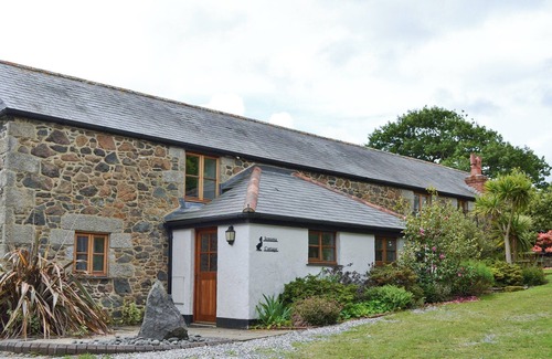 Helston Cottage | 2 bedroom accommodation in St Martin, near Helston