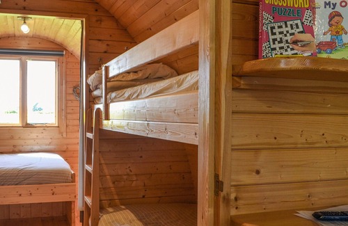 Withernsea Cottage | 2 bedroom accommodation in Hollym