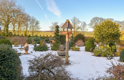Lockton Cottage | 2 bedroom accommodation in Lockton, near Pickering