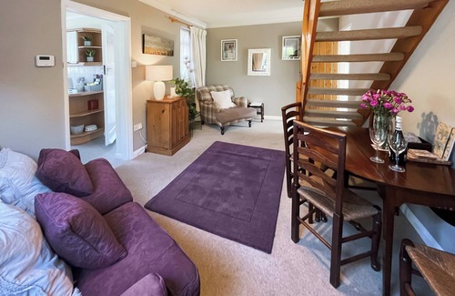 Louth Cottage | 2 bedroom accommodation in Louth