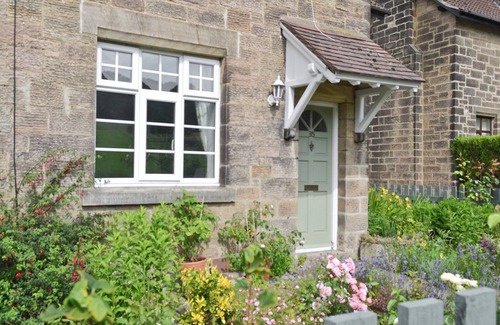 Rowsley Cottage | 2 bedroom accommodation in Rowsley, near Matlock