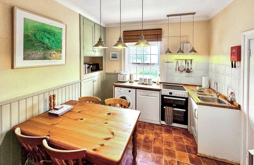 Happisburgh Cottage | 2 bedroom accommodation in Happisburgh, near Cromer