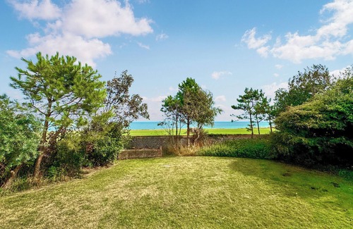Happisburgh Cottage | 2 bedroom accommodation in Happisburgh, near Cromer