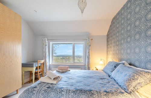 Wells Cottage | 2 bedroom accommodation in Wells, near Glastonbury