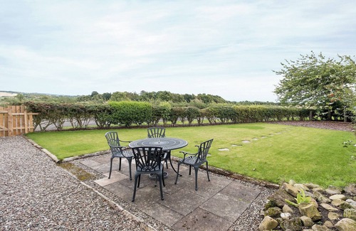 Airth Cottage | 2 bedroom accommodation in Culross, near Dunfermline