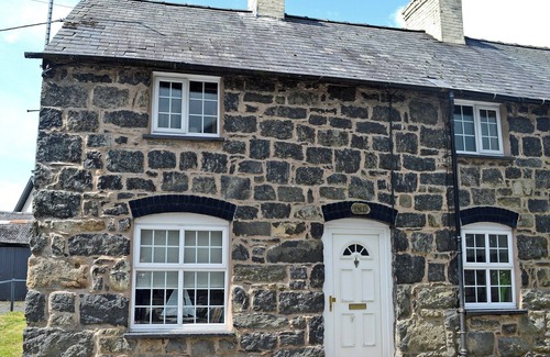 Llanuwchllyn Cottage | 2 bedroom accommodation in Llanuwchllyn, near Bala
