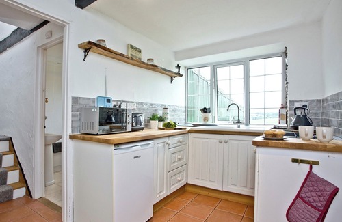 Looe Cottage | 2 bedroom accommodation in St Martin, near Looe