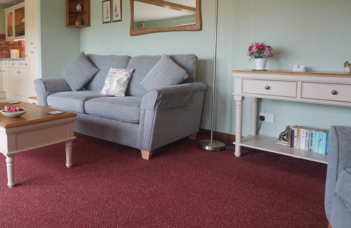 Hele Cottage | 2 bedroom accommodation in Muddiford, near Barnstaple