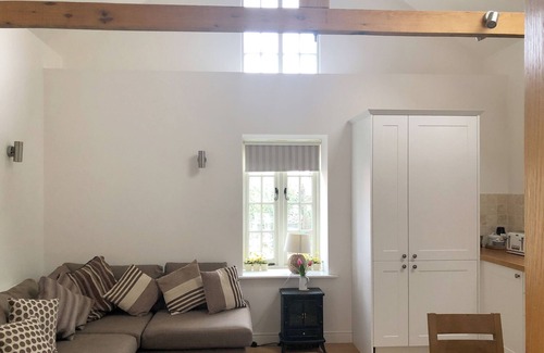 New Forest District Cottage | 2 bedroom accommodation in Martin, near Fordingbridge
