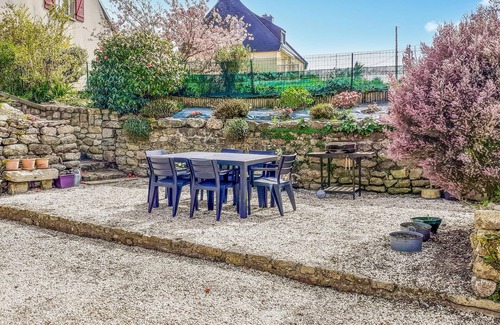 Ploudalmezeau House | 2 bedroom amazing home in Ploudalmézeau