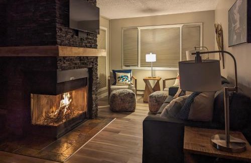 East Kootenay Apartment | 2 Bedroom and Wall Bed Mountain Getaway Ski In Ski Out Condo with Hot Pools Sleeps 8