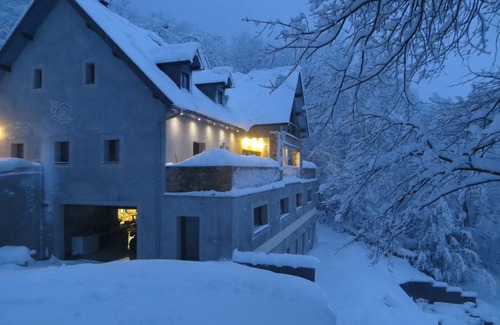 Luz-Saint-Sauveur Apartment | 2-bedroom apartment Sainte Marie