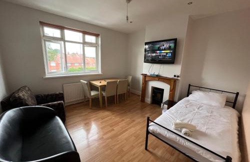 Fenham Apartment | 2 bedroom apartment, 5 minutes from city centre