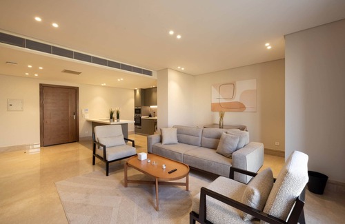 New Cairo House | 2-Bedroom Apartment GF @ Silver Palm