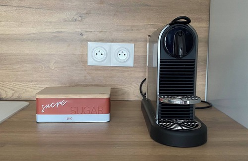 Aubervilliers Apartment | 2 Bedroom Apartment in Aubervilliers