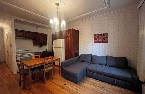 Cote-Des-Neiges—Notre-Dame-De-Grace Apartment | 2 bedroom Apartment