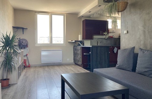 Venissieux Apartment | 2-bedroom apartment close to all amenities