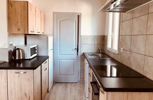 Malaucene Apartment | 2 Bedroom Apartment in Malaucene