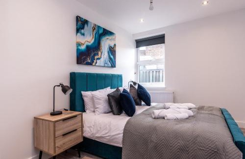 Basingstoke Apartment | 2 Bedroom Apartment - In the Heart of Basingstoke