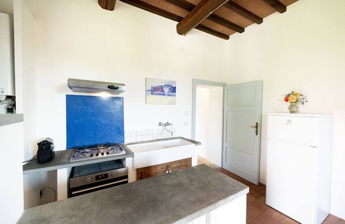 Tuoro sul Trasimeno Apartment | 2 Bedroom Apartment in Umbria