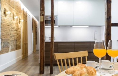 Embajadores Apartment | 2-bedroom apartment in Madrid's center - Temporary Accomodation
