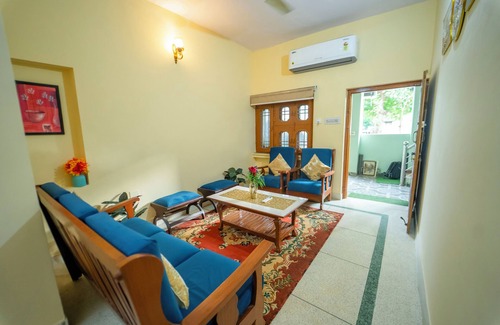 Jaipur Apartment | 2-bedroom apartment in welcoming Jaipur with AC/WIFI/kitchen/Dining Area/TV/