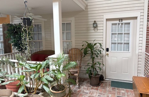 Lorain Apartment | 2-bedroom apartment in wonderful Lorain with AC