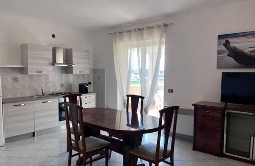 Isola Sacra Apartment | 2 Bedroom Apartment in Fiumicino