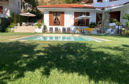 Vallecrosia Apartment | 2 bedroom apartment with private pool, tennis & padel, near the sea