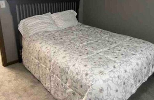 Sioux Falls Apartment | 2-bedroom apartment close to MN and 41st St.