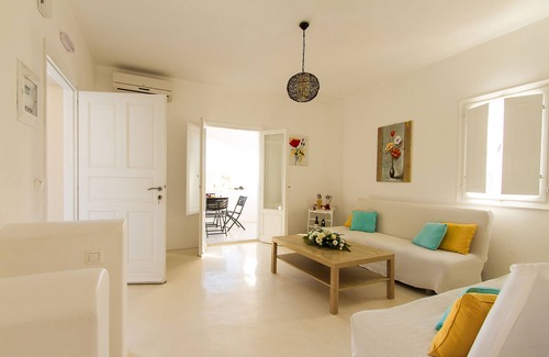 Exomytis Apartment | 2-Bedroom Apt. sea view shared pool