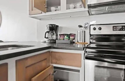 West End Apartment | 2 Bedroom Austin Apartment with Awesome Views!