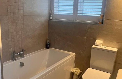 Leicester House | 2 Bedroom Barn Conversion