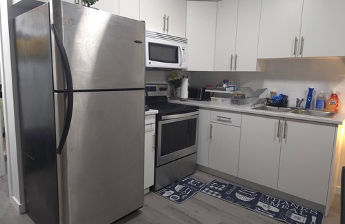 Edmonton House | 2-bedroom Basement suite in seren Rosenthal West Edmonton