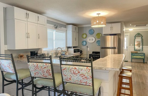 Dauphin Island House | 2 Bedroom Bay Front Home - Monthly Rentals