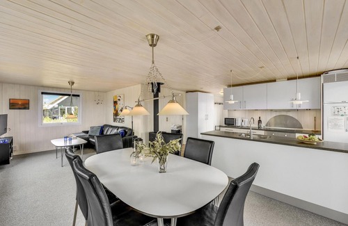 Nørre Lyngvig House | 2 bedroom beautiful home in Hvide Sande
